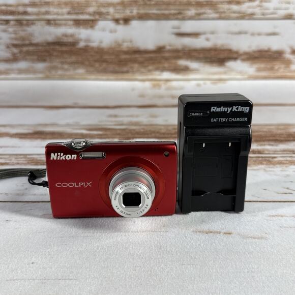 Nikon Coolpix S205 12MP Red Digital Camera – 4x Zoom, w/ Battery & Charger - Picture 1 of 6